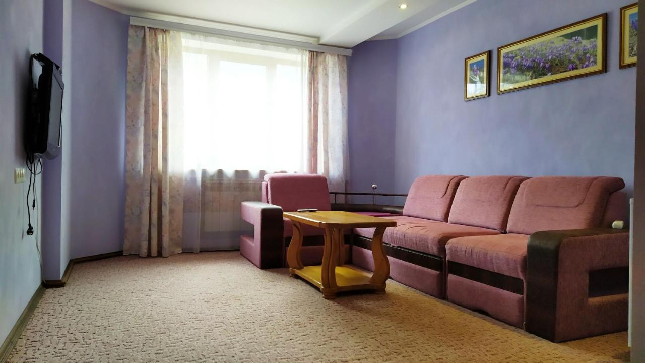 Guest House Shafran Yaremche Exterior photo
